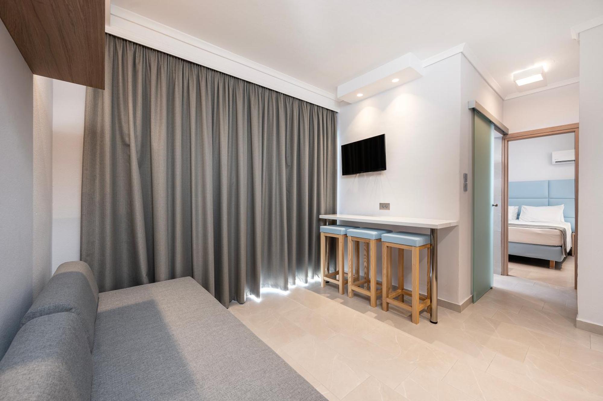 העיירה קוס Poseidon Deluxe Apartments מראה חיצוני תמונה